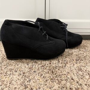 Soda Black Wedge Lace-Up Kids Dress Shoes